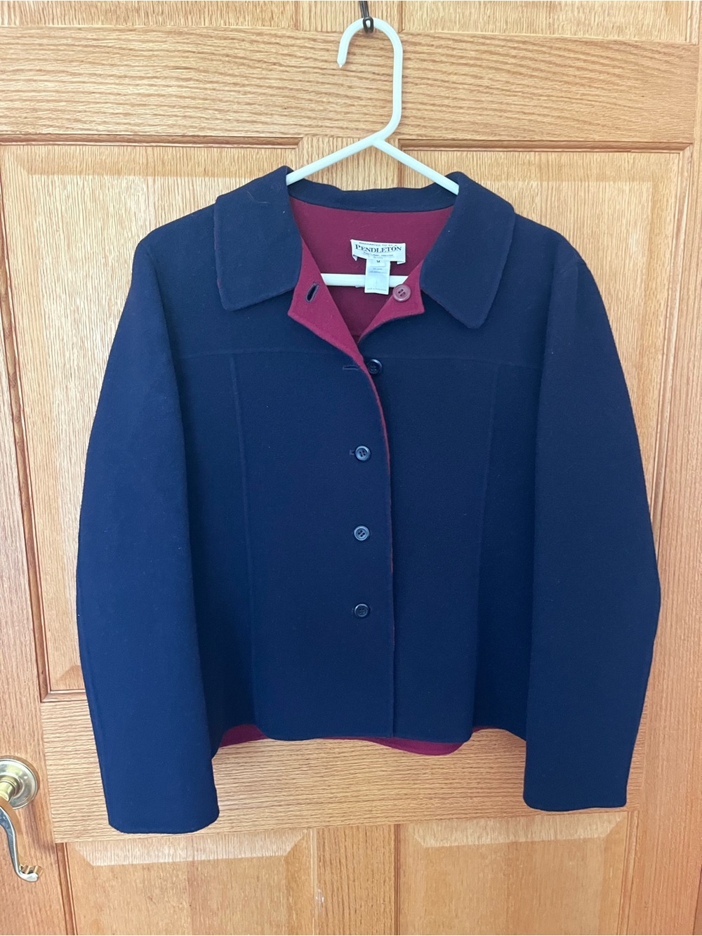 Pendleton Women's Navy Merino Wool reversible Jacket with Contrast Burgundy Lini